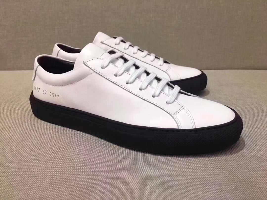 Woman by Common Projects Contrast Sole Low White & Black Sole 3817-7547 - view 1