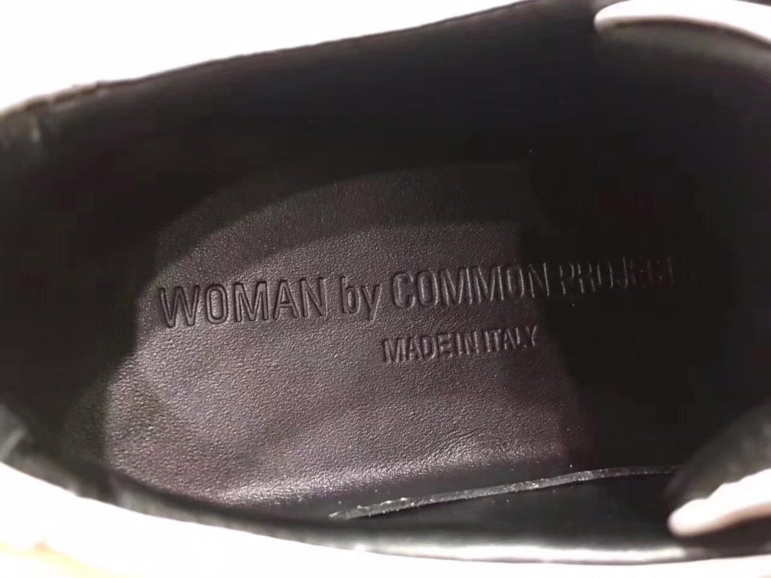 Woman by Common Projects Contrast Sole Low White & Black Sole 3817-7547 - view 8