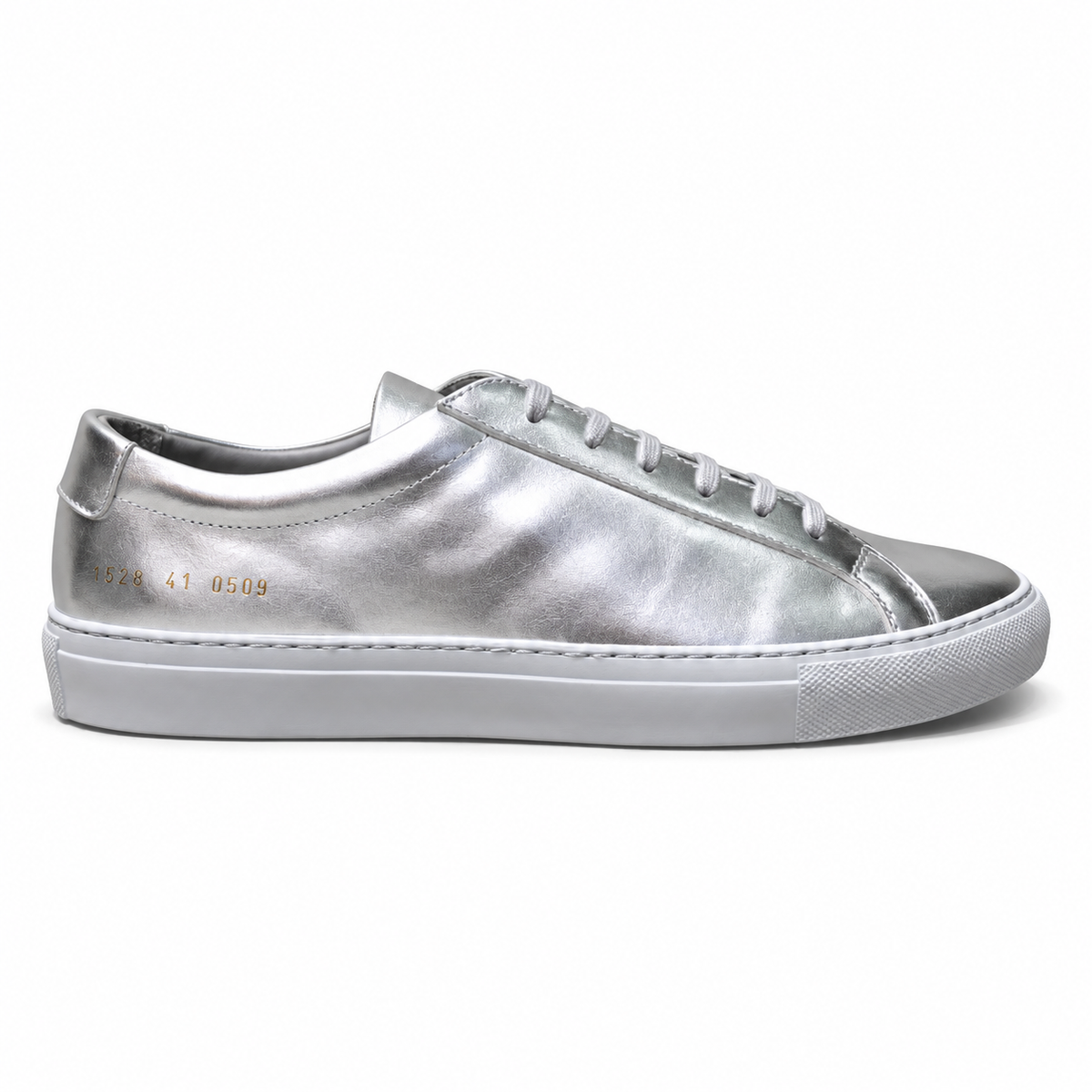 Men Common Projects 1528-0509 — product photograph on white